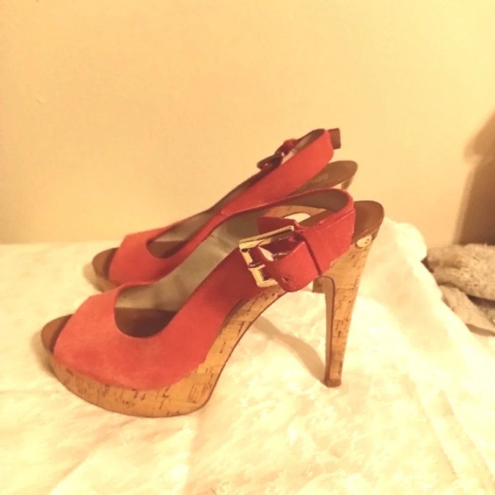 Michael Kors peach suede peep toe stilleto heels size 7.5